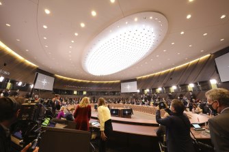 금요일 브뤼셀에서 NATO 외무장관 특별회의.