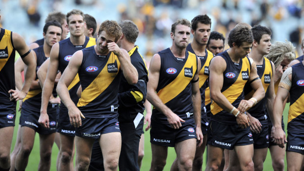 Richmond dejected after their loss. 