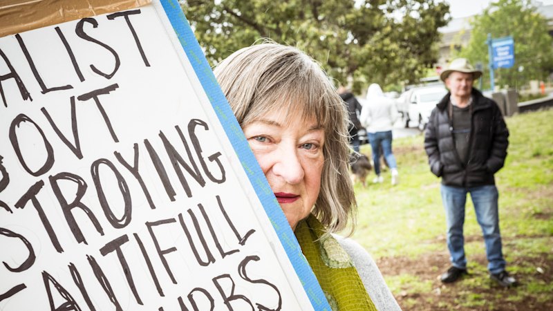 Prebivalci Baysidea protestirali proti visokim stavbam zaradi prenaseljenosti