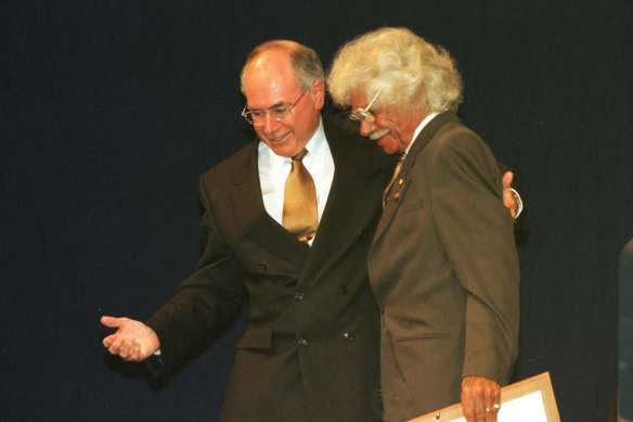 Neville Bonner with then-prime minister John Howard in 1998 at the Liberal Party Convention in Brisbane.