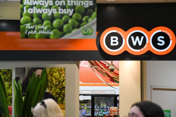 Woolworths revealed it would be powering ahead with a demerger of the Dan Murphy’s and BWS owner before the end of the financial year.