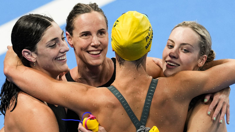 Awesome foursome: Australian women win fourth consecutive relay gold
