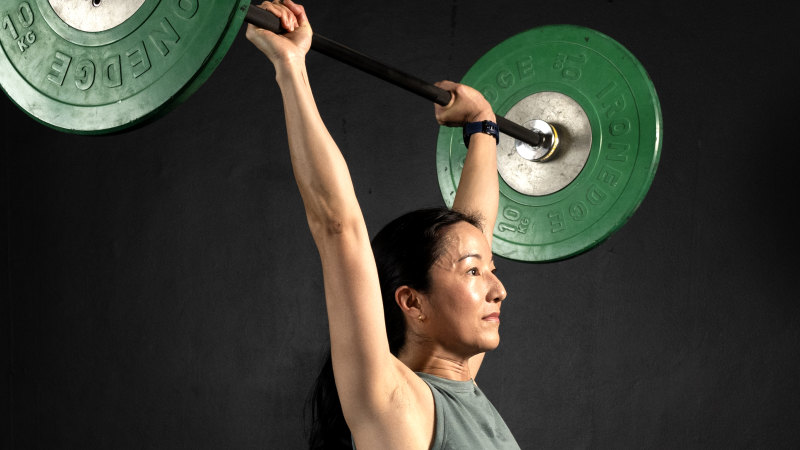 Olympic weightlifting is hard. This boss uses the 1pc rule to get it done