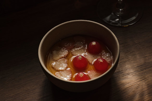 Tau fu fah with oolong and strawberries.