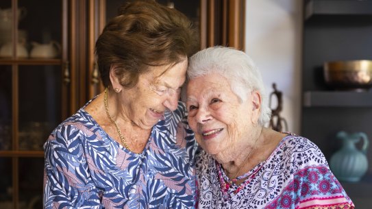 Alice Hubbers reunited with Sonja Cowan after more than 80 years. 