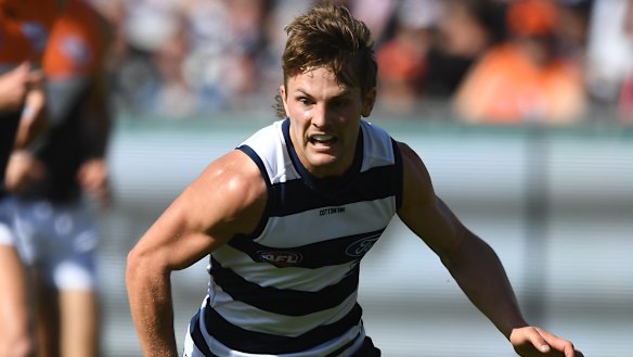 Tom Atkins of the Cats.