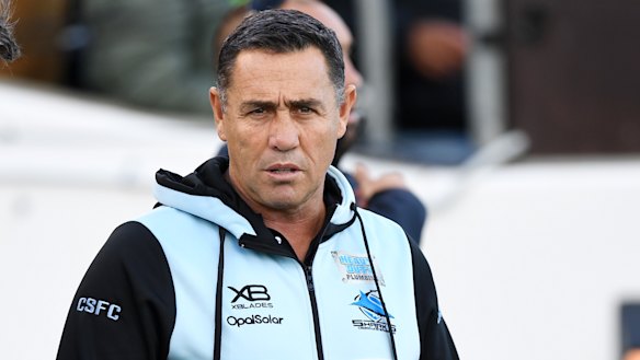 Morris replaces premiership-winner Shane Flanagan.