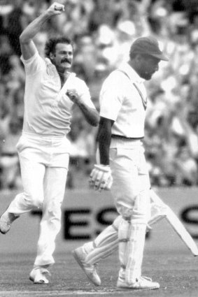 The crowd roared, perhaps as never before, when Dennis Lillee dismissed Viv Richards to have the West Indies 4-10.