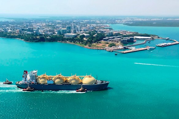 A tanker arrives in Darwin Harbour to deliver an LNG cargo to INPEX’s Ichthys LNG export project.