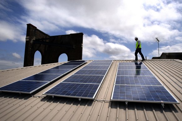 Rooftop solar installations jumped 28 per cent to a record 362,734 last year. 