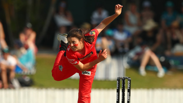 Molly Strano bowls for the Renegades during their semi-final against Brisbane Heat in Brisbane. 