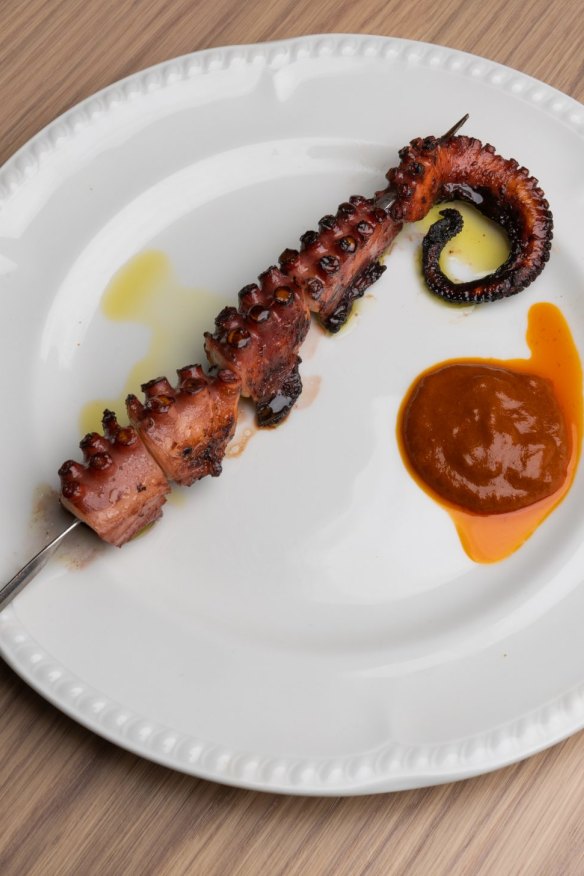 Barbecued Fremanle octupus spiendi.
