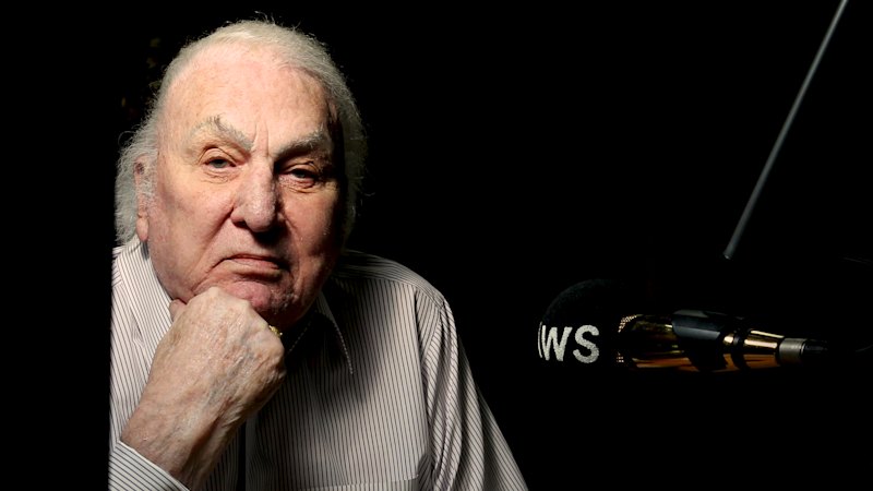 Talkback radio veteran John Laws dies aged 90