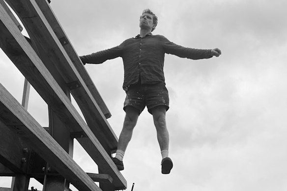 David Quirk will perform The House That Was Never Built at Coopers Inn until April 20.