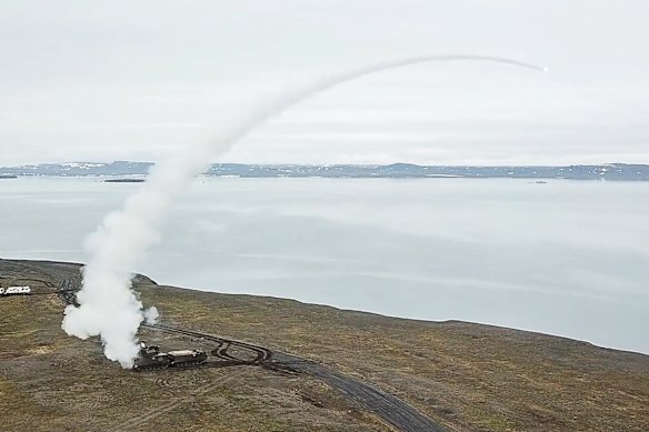 Russian Northern Fleet servicemen fire Tor-M2DT Arctic surface-to-air missile systems at the remote archipelago.