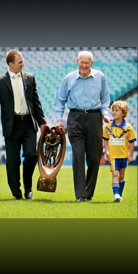 Darren Lockyer, Jack Rayner and Hugo Savala carry the Provan-Summons trophy during NRL grand final rehearsals in 2007