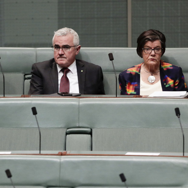 Furious crossbench MPs Adam Bandt, Andrew Wilkie, Cathy McGowan and Rebekha Sharkie vote against closing down the House of Representatives. 