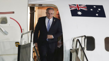 The Prime Minister's plane reportedly suffered mechanical trouble in Cairns.