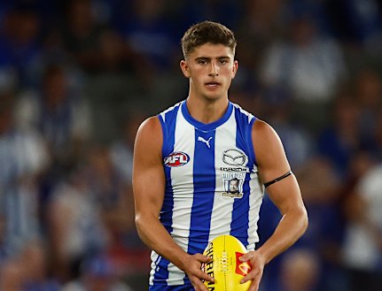 Harry Sheezel has signed a contract extension with North Melbourne.