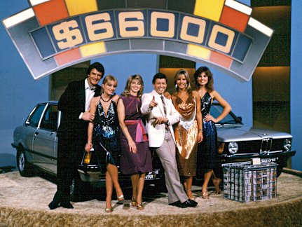 Sale of the Century with host Tony Barber (centre).