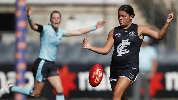 Blues star Madison Prespakis is headed to Essendon.