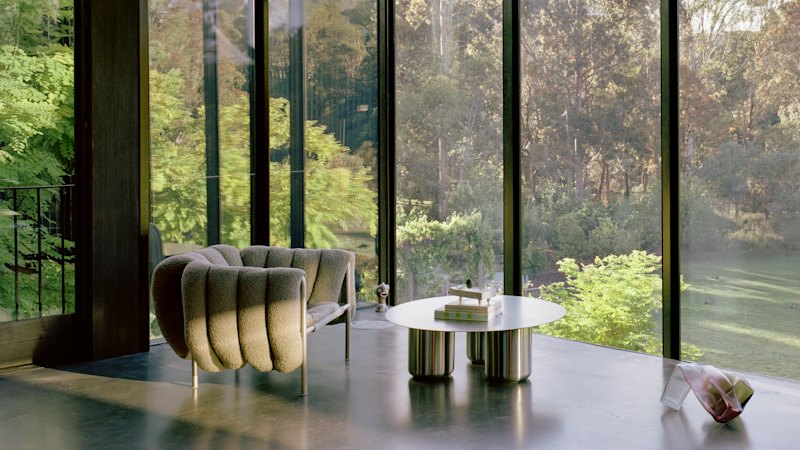 Art meets architecture in this Melbourne home designed to survive a flood