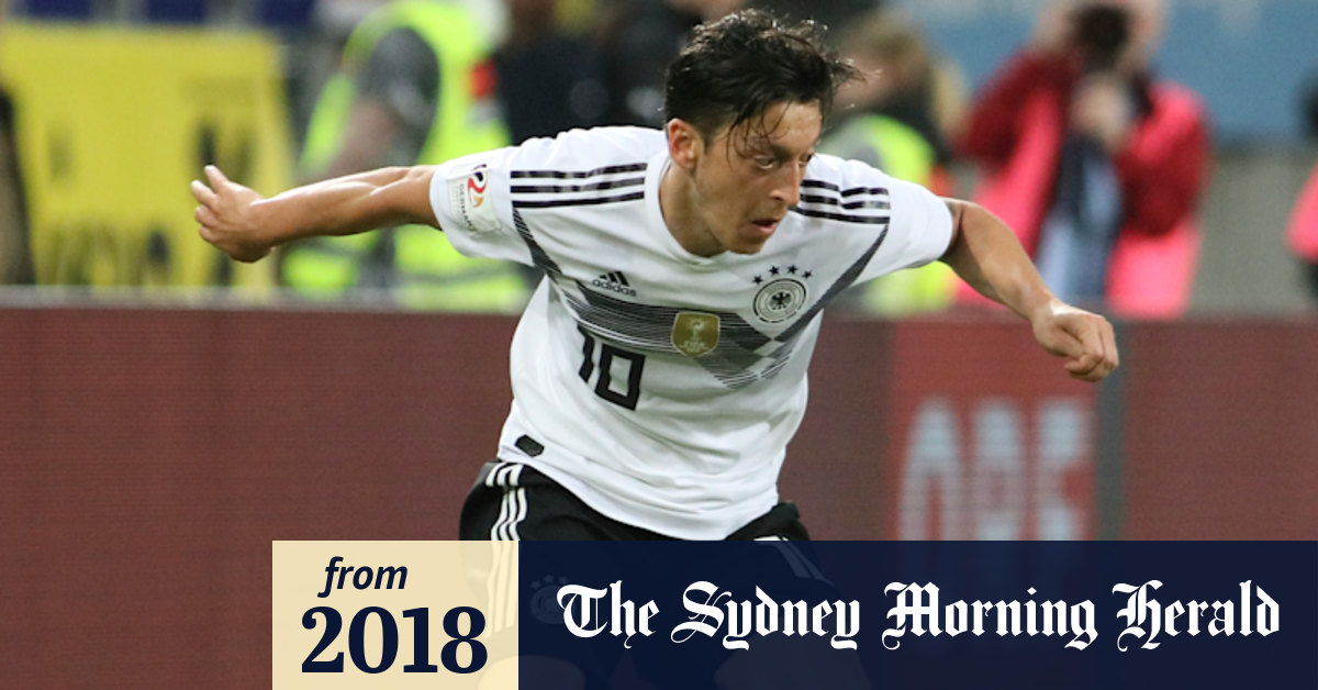 Ozil Quitting Germany Over Racism Claims Nonsense Kroos