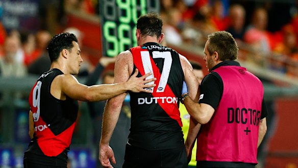 Todd Goldstein suffered a brutal hit to the head.