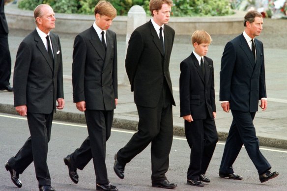 Prince Philip, Prince William, Earl Spencer, Prince Harry and Prince Charles walking behind Princess Diana’s coffin in 1997.