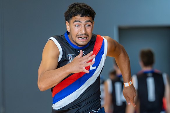 Khaled El Souki completes the 20m sprint test. 