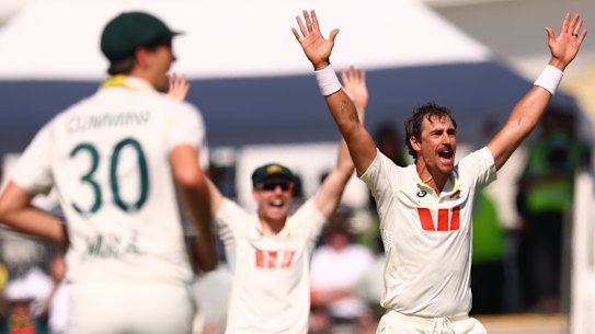 Mitchell Starc impressed with the new ball yet again.