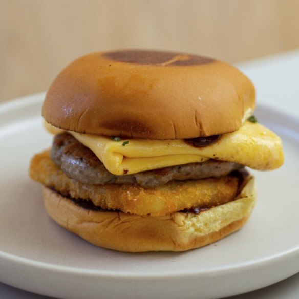 The breakfast burger, featuring 
pork and fennel patty, hashbrown and an egg fold, is a Soulmate staple.