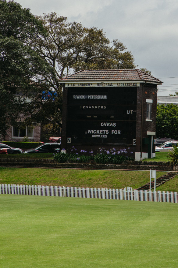The history of neighbouring Petersham Park has influenced the menu at Splash, with the Don Bradman burger.