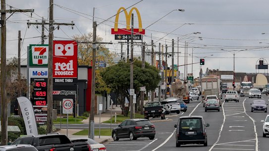 The main street of Colac with its proliferation of fast food. 