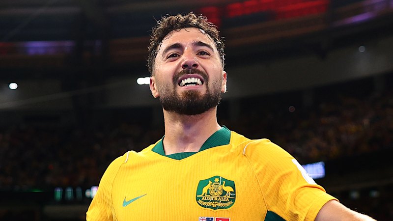 Tony Popovic faces defensive selection headache as Jacob Italiano joins injury list