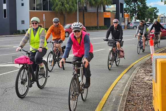 The Story Bridge Active Travel Alliance ran a weekday bike bus to get riders across the bridge while the footpaths were closed for months.