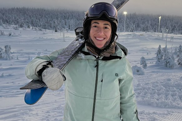 Lydia Lassila trocou seus esquis pela caixa de comentários nos Jogos Olímpicos de Inverno de 2026. 