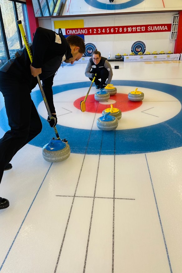 Like training for cricket on a beach - Dean Hewitt and Tahli Gill have to use ice-skating rinks to train.