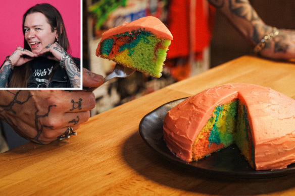 Comedian Nat’s What I Reckon and his rad rainbow cake.