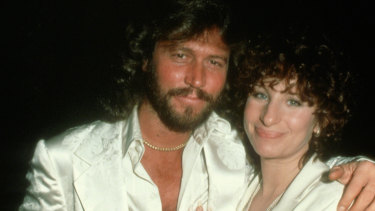 她與 Barry Gibb 的合作標誌著 Streisand 流行音樂年的頂峰。