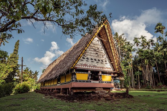 The Airai Bai, a traditional men’s meeting house, on the Airai Cultural Tour.