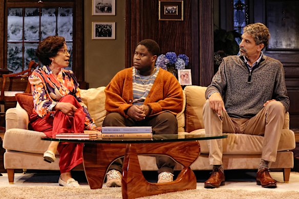 Deni Gordon as matriarch Claudine, Tinashe Mangwana as Naz, Markus Hamilton as Solomon Jasper. 