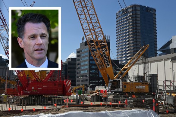 Premier Chris Minns has not ruled out that the Metro West project could be axed or curtailed.