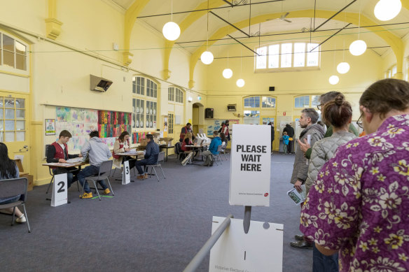 Many people voted outside their district at this election due to a change in boundaries. 