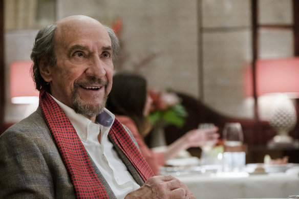 F. Murray Abraham plays family patriarch Bert Di Grasso.