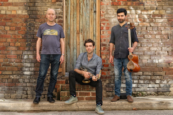 Vazesh, featuring Lloyd Swanton (bass), Jeremy Rose (saxophone and bass clarinet), and Hamed Sadeghi (tar).