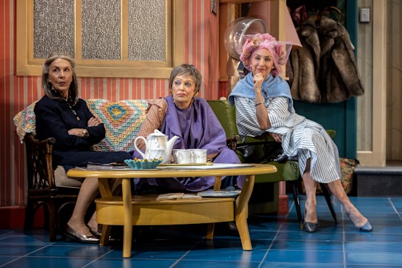 Steel Magnolias is ultimately a paean to the camaraderie between women.