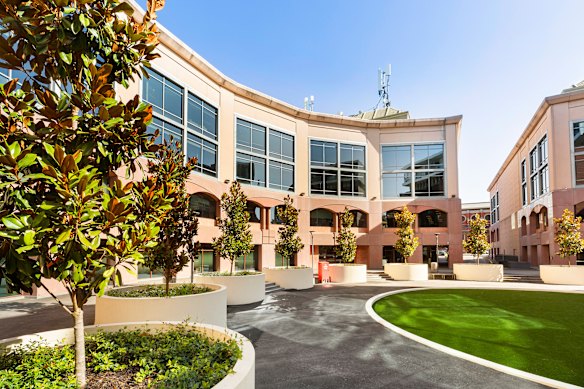 The modern rear of 15-31 Pelham Street, Carlton.