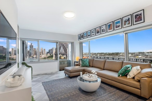 A seven night stay at this two-bedroom Kirribilli unit will set you back more than $42,000 over the new year period. By mid-January it will cost about $4000.