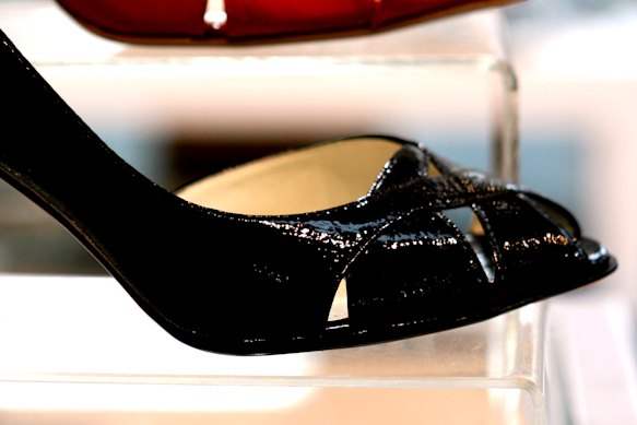 Betts Shoes will close half its stores as it goes into administration.